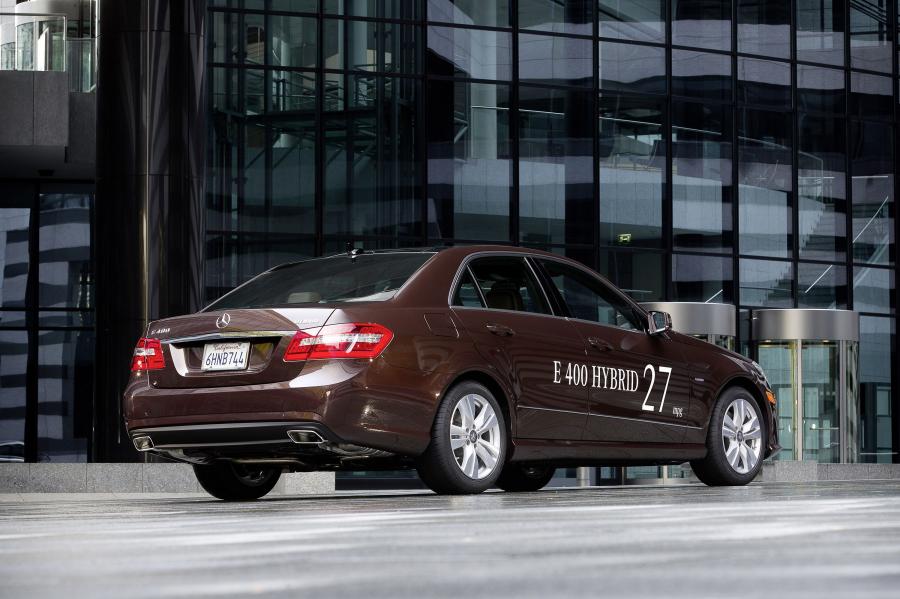  Mercedes-Benz E400 Hybrid 2013 года  (фото 9 из 10)